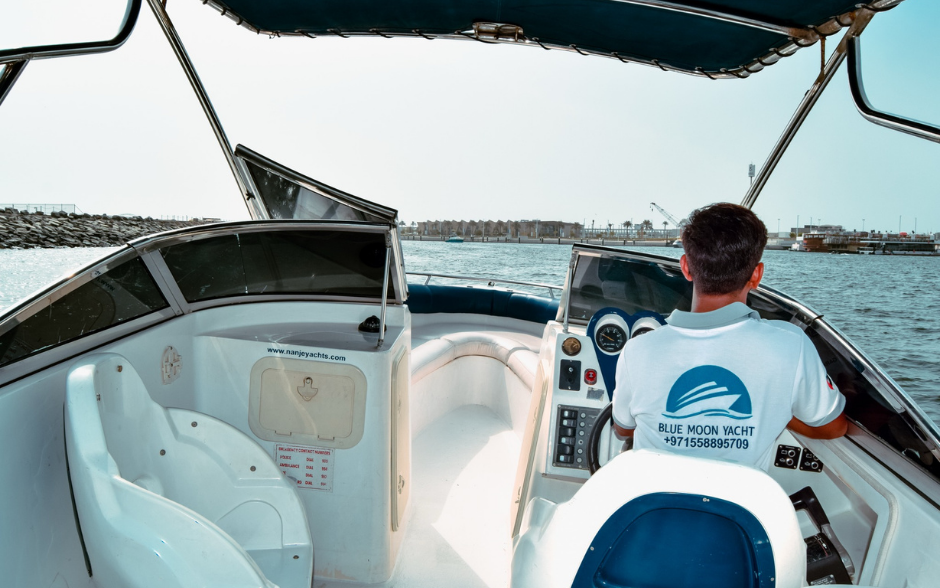 Ayan Mini Luxury Yacht